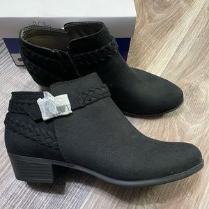 BRAND NEW booties
